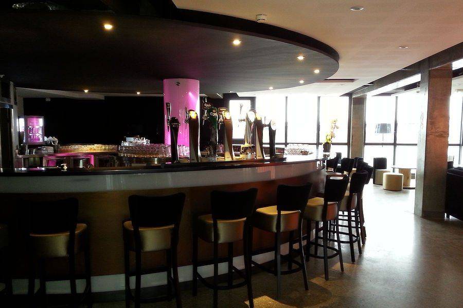 Mobilier de bar